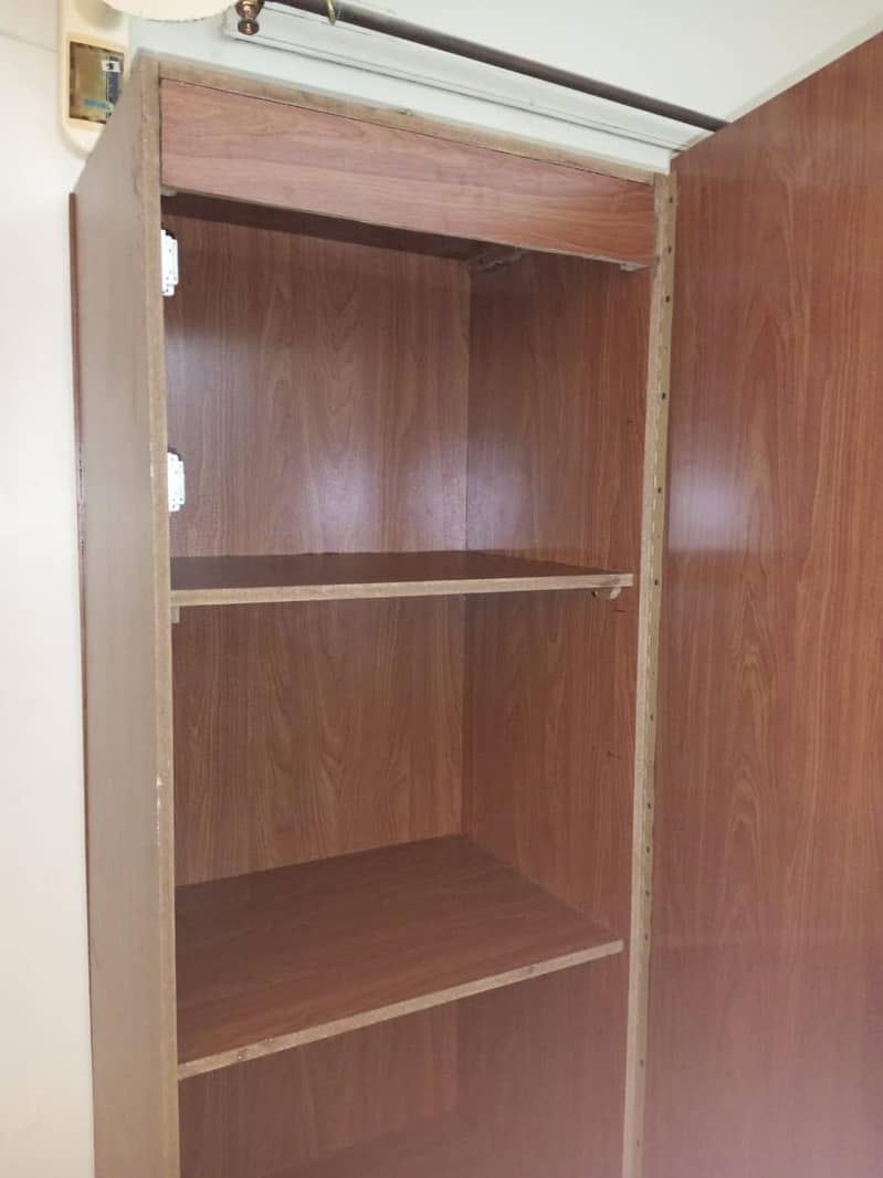 wardrobe 1