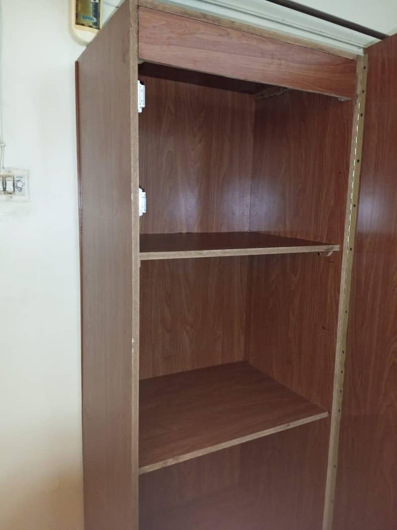 wardrobe 3