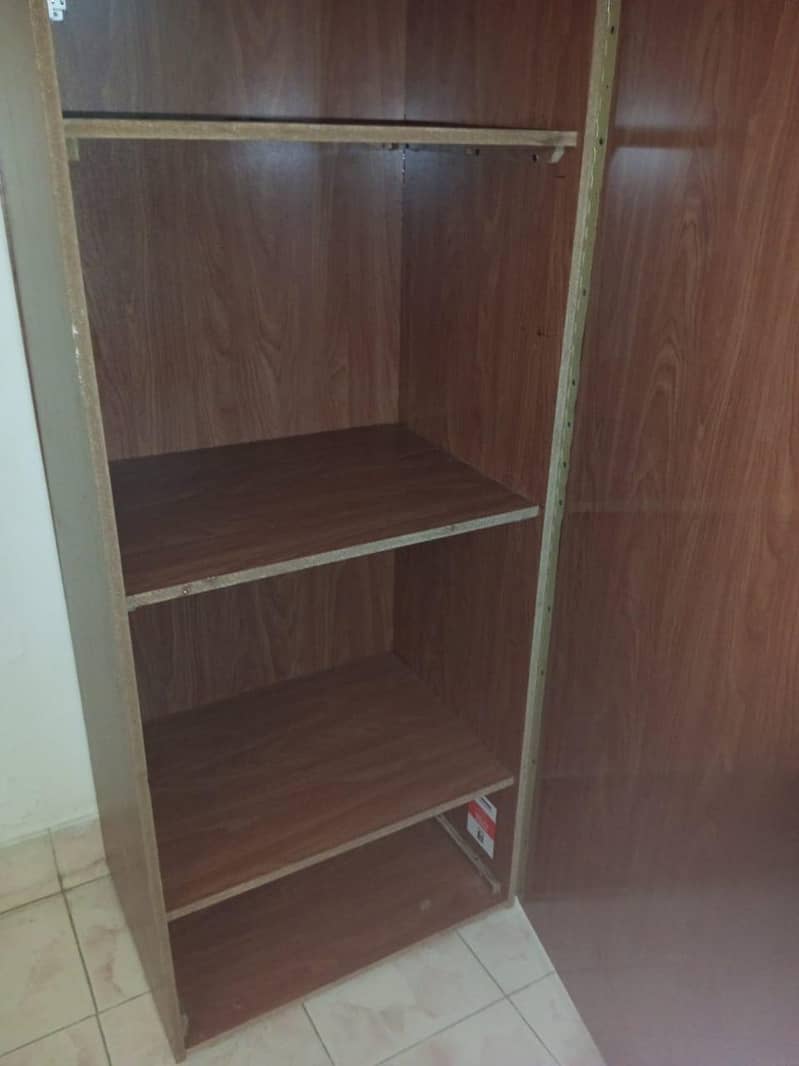 wardrobe 4