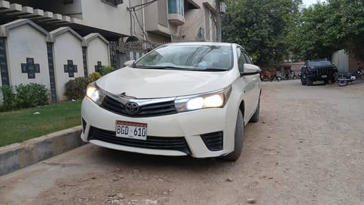Toyota Corolla 2016 Manual XLI Urgent sell