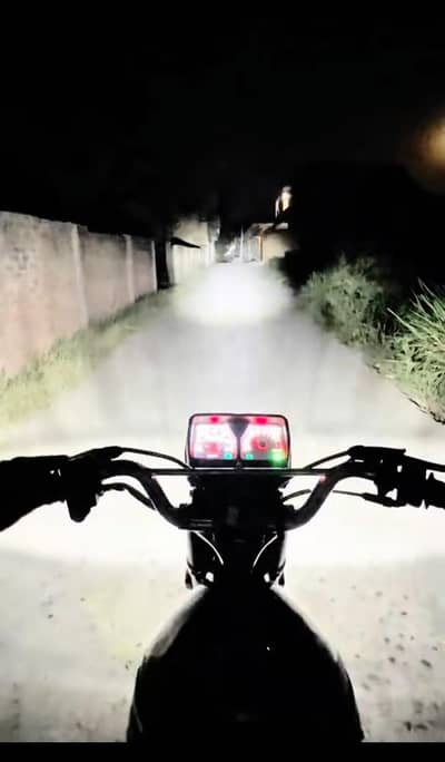 Motoled 4 pro light