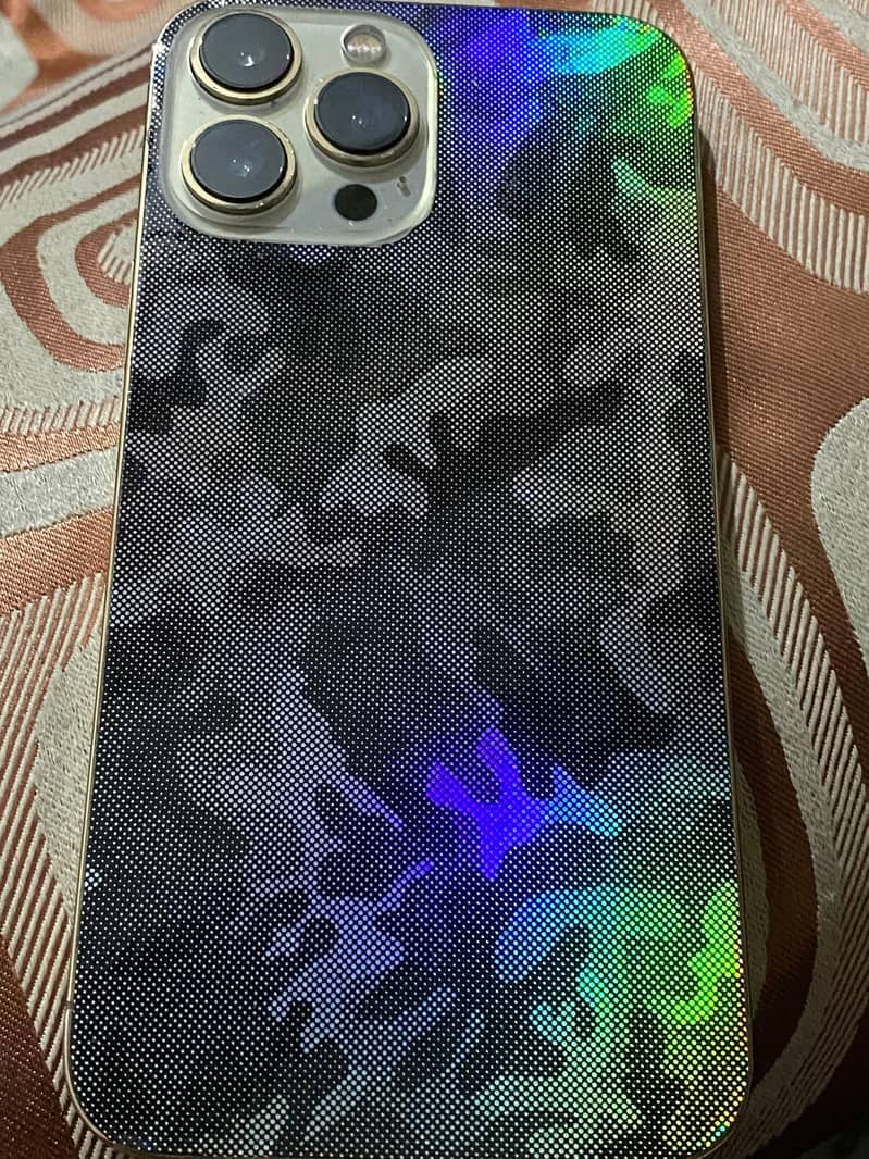 Apple iPhone 13 pro max 1