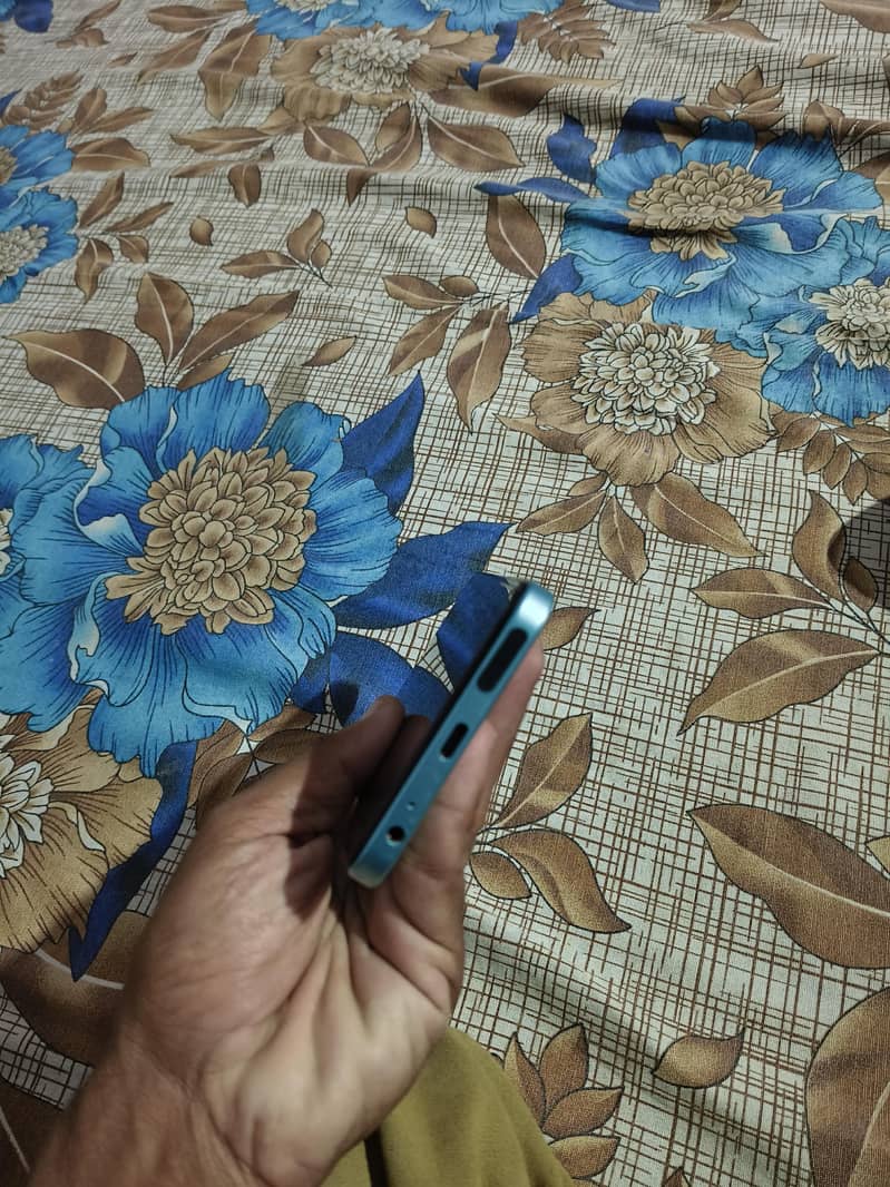 Tecno Spark 2 3