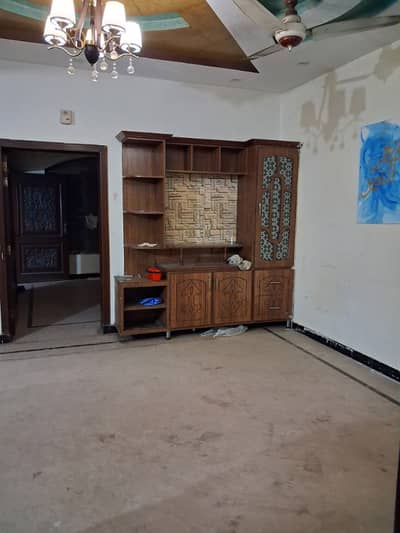 5 marla 1st floor for rent