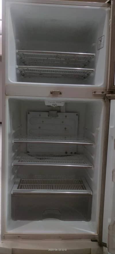 Dawlance refrigerator
