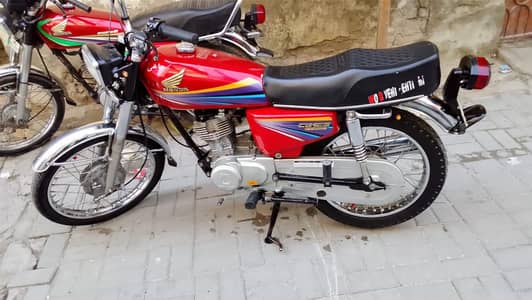 Honda 125 12 model