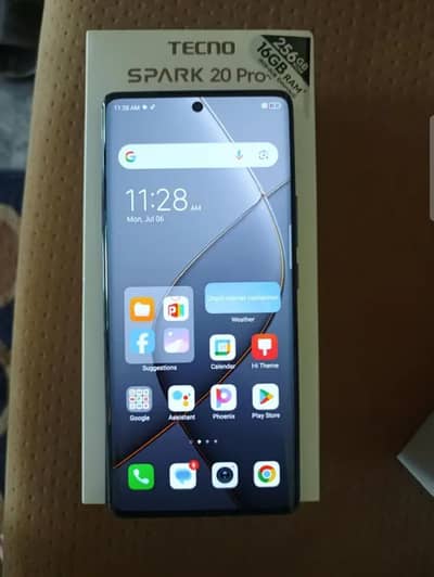Tecno Spark 20 Pro Plus 16/256 with box