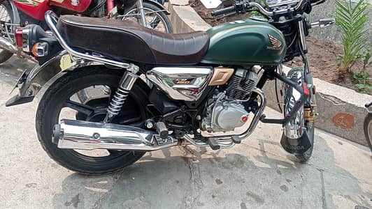 Honda CB 150F 2025 Model – 10,000 KM Driven – Excellent Condition