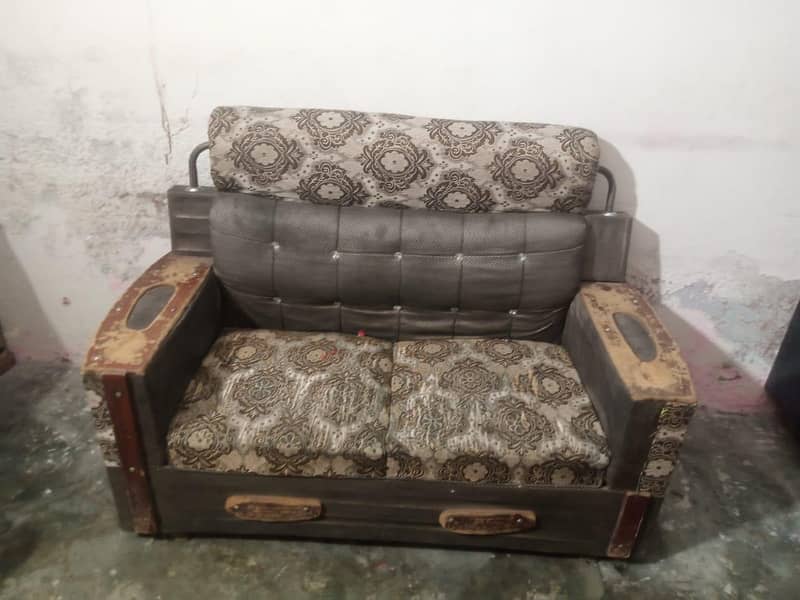 3 sofa 0