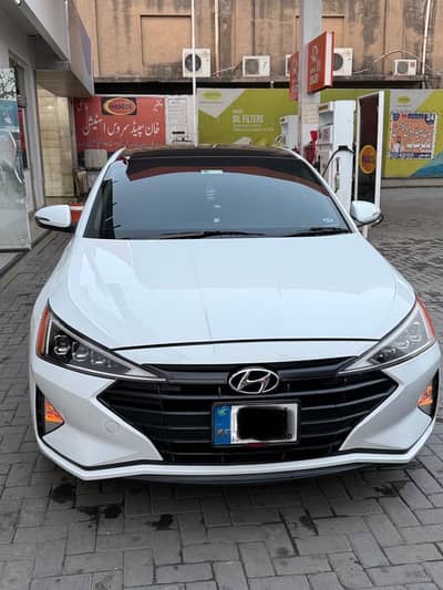 Hyundai Elantra 2023