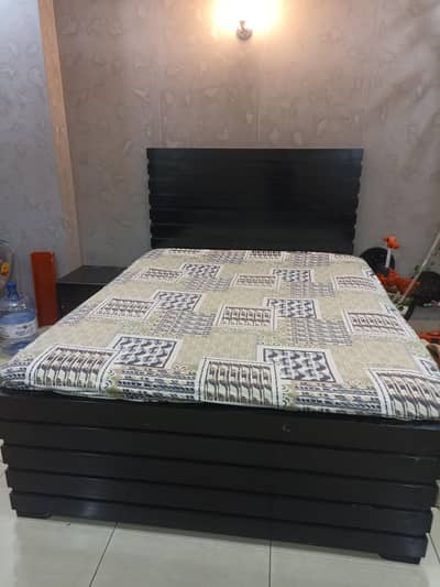 queens bed with one side table (wooden+sheet)