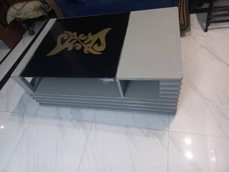 centre table 0