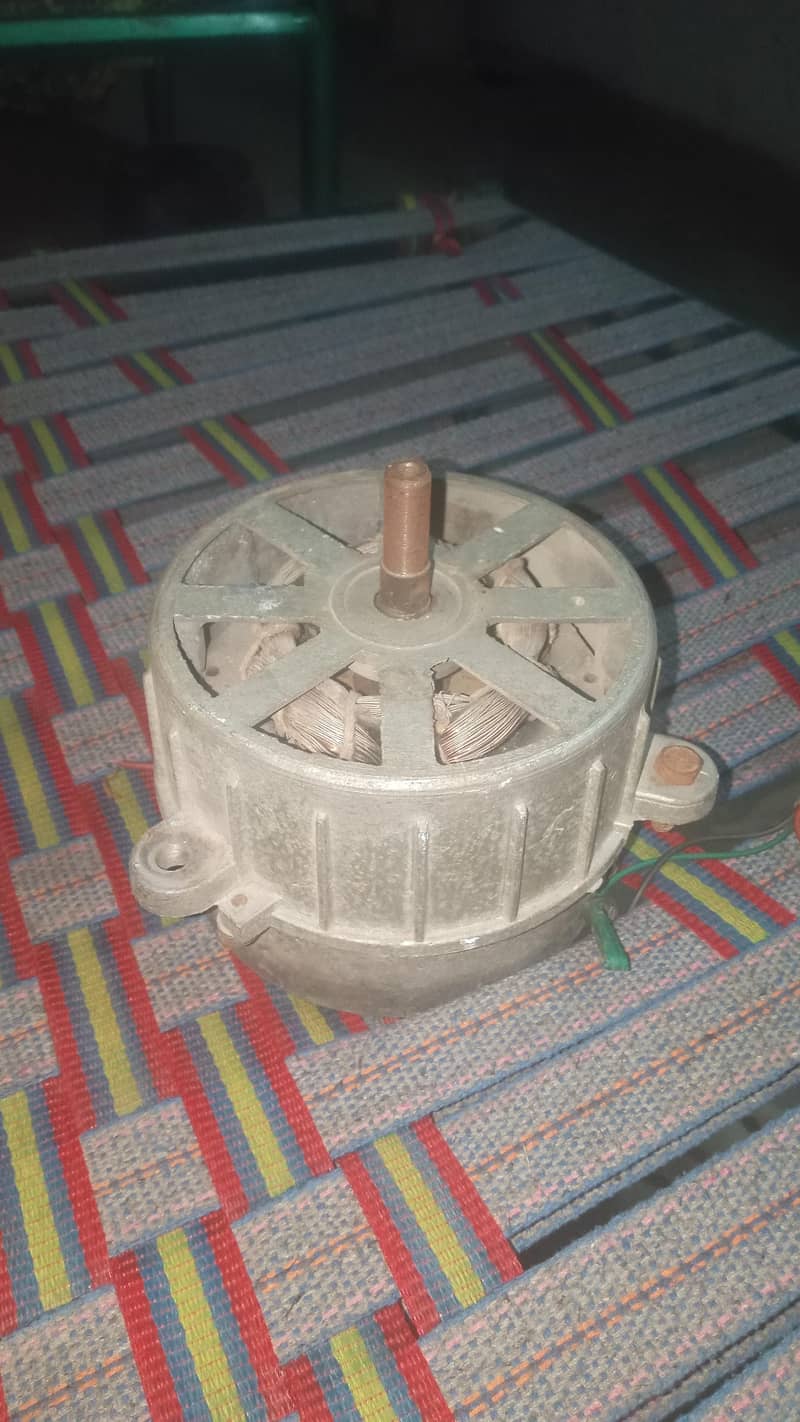 COOLER MOTOR. . 0