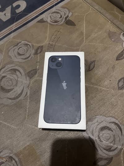 Apple iPhone 13