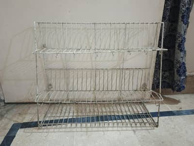 Plates Stand Used , 7/10 Condition