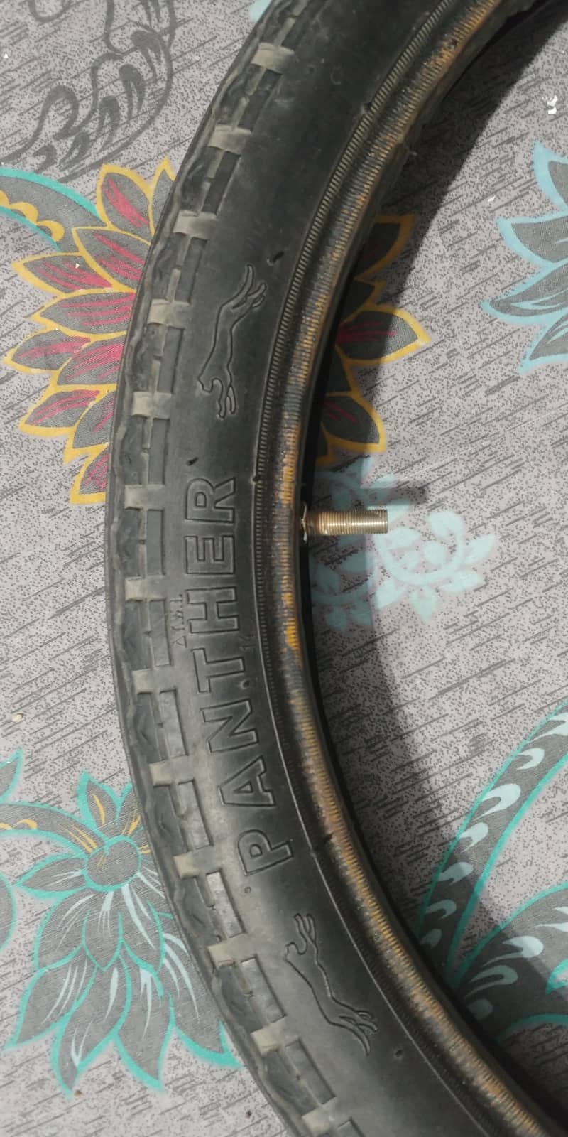 cd 70 tyre 1