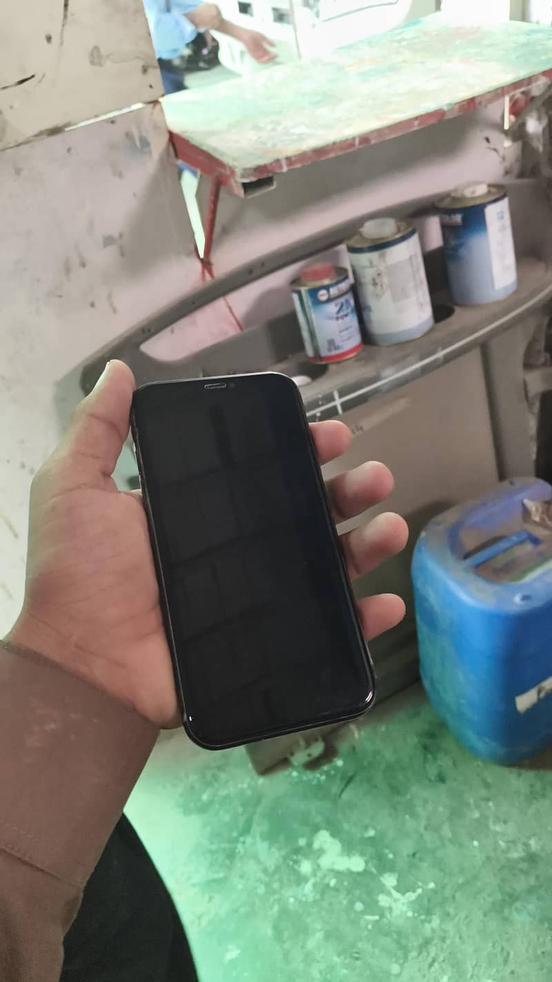 Apple iPhone 11 1