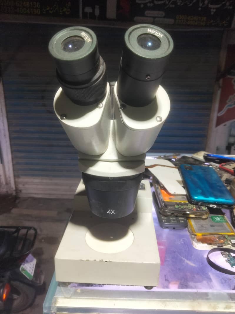 microscope 0