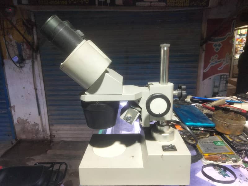 microscope 2