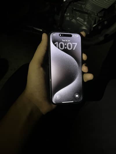 Apple iPhone 15 Pro