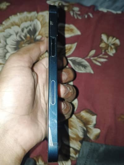 Apple iPhone 13 128 GB