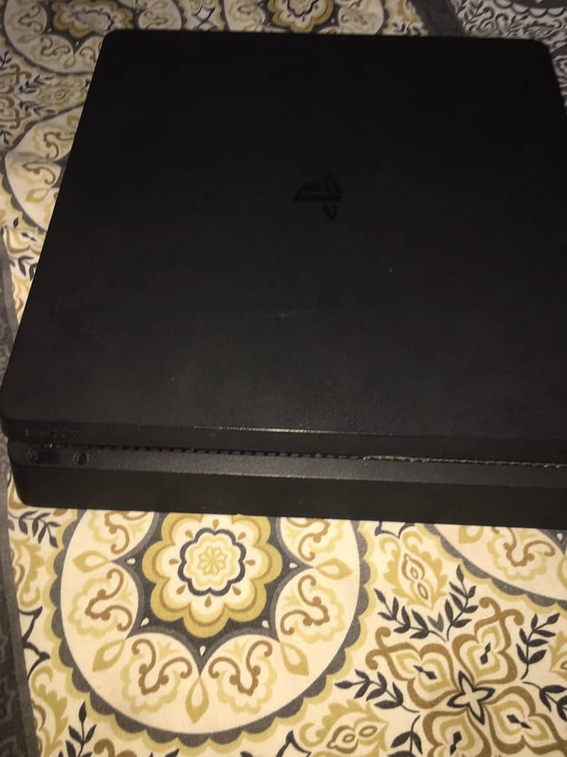 NEW LIKE NEW 4