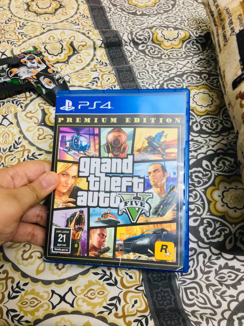 NEW LIKE NEW 5