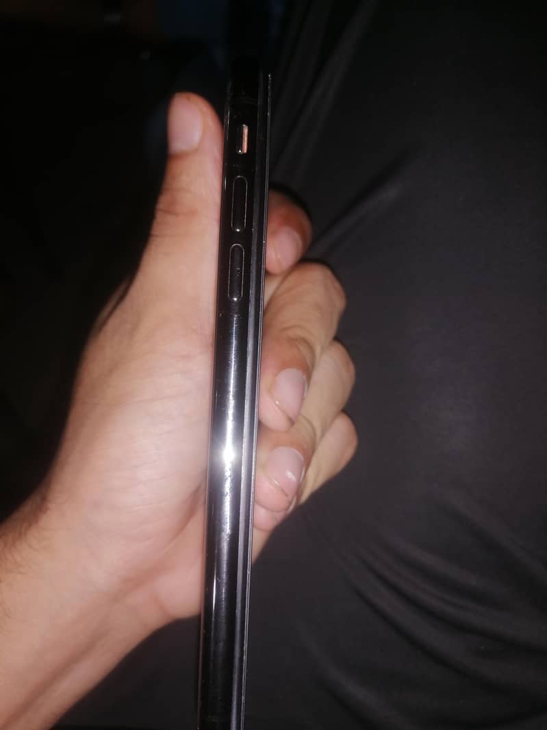 Apple iPhone X 2