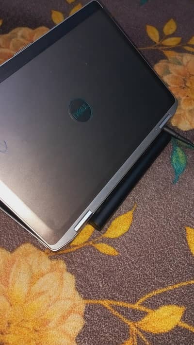Latitude E643O Dell laptop