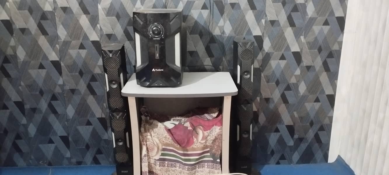 audionic  speaker 0