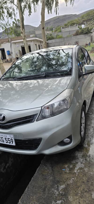 Toyota Vitz 2011