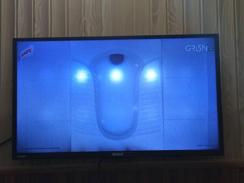 LED Orient 32" 0