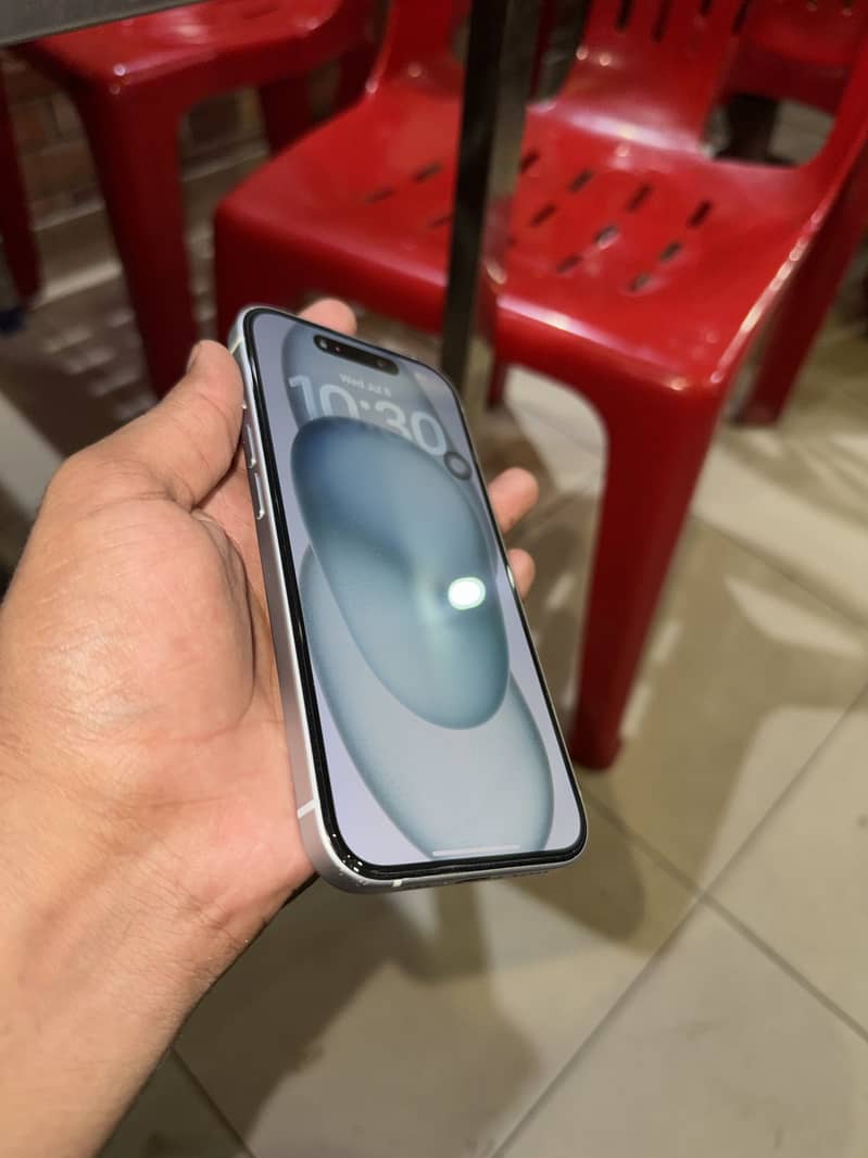Apple iPhone 15 1