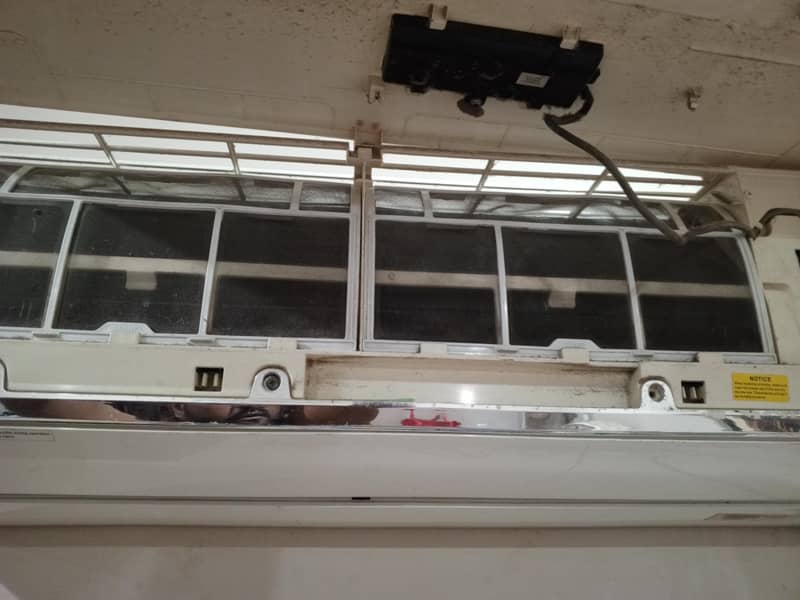 Orient Air Conditioner 100% working condition 4