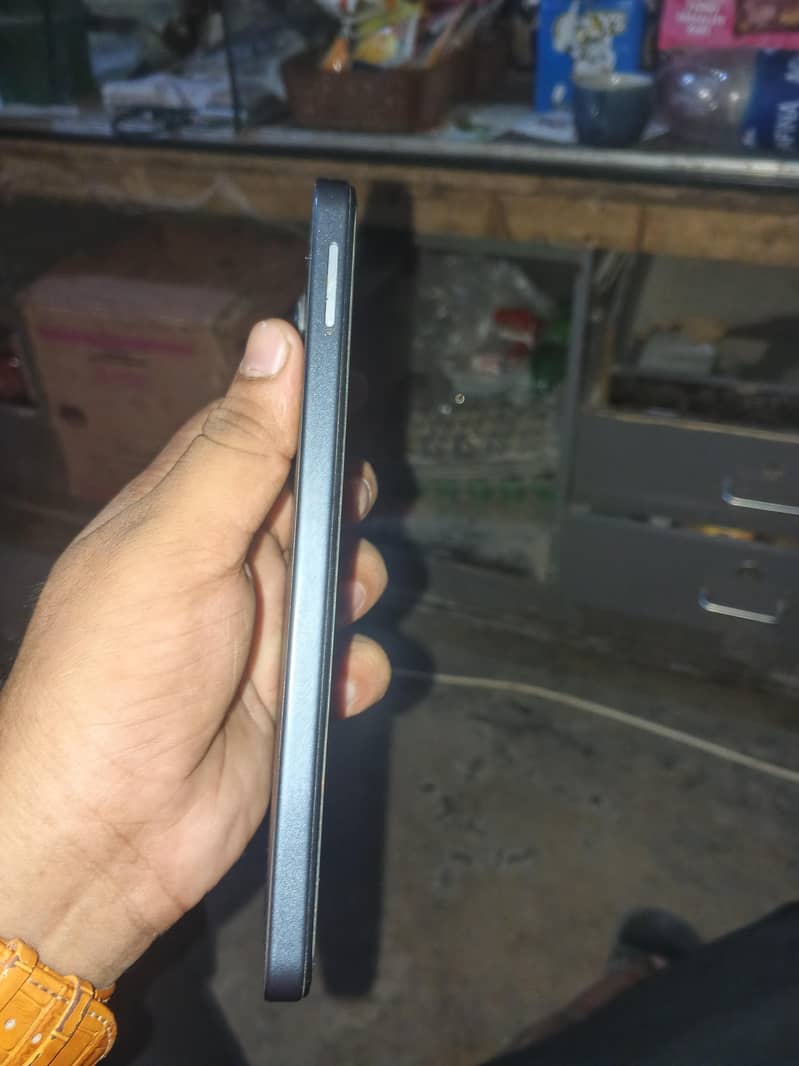 Tecno Spark go 2 3