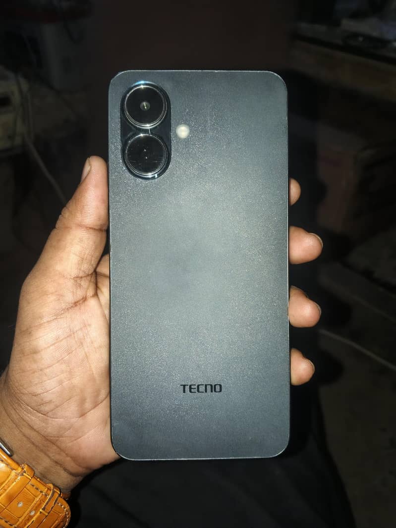 Tecno Spark go 2 6