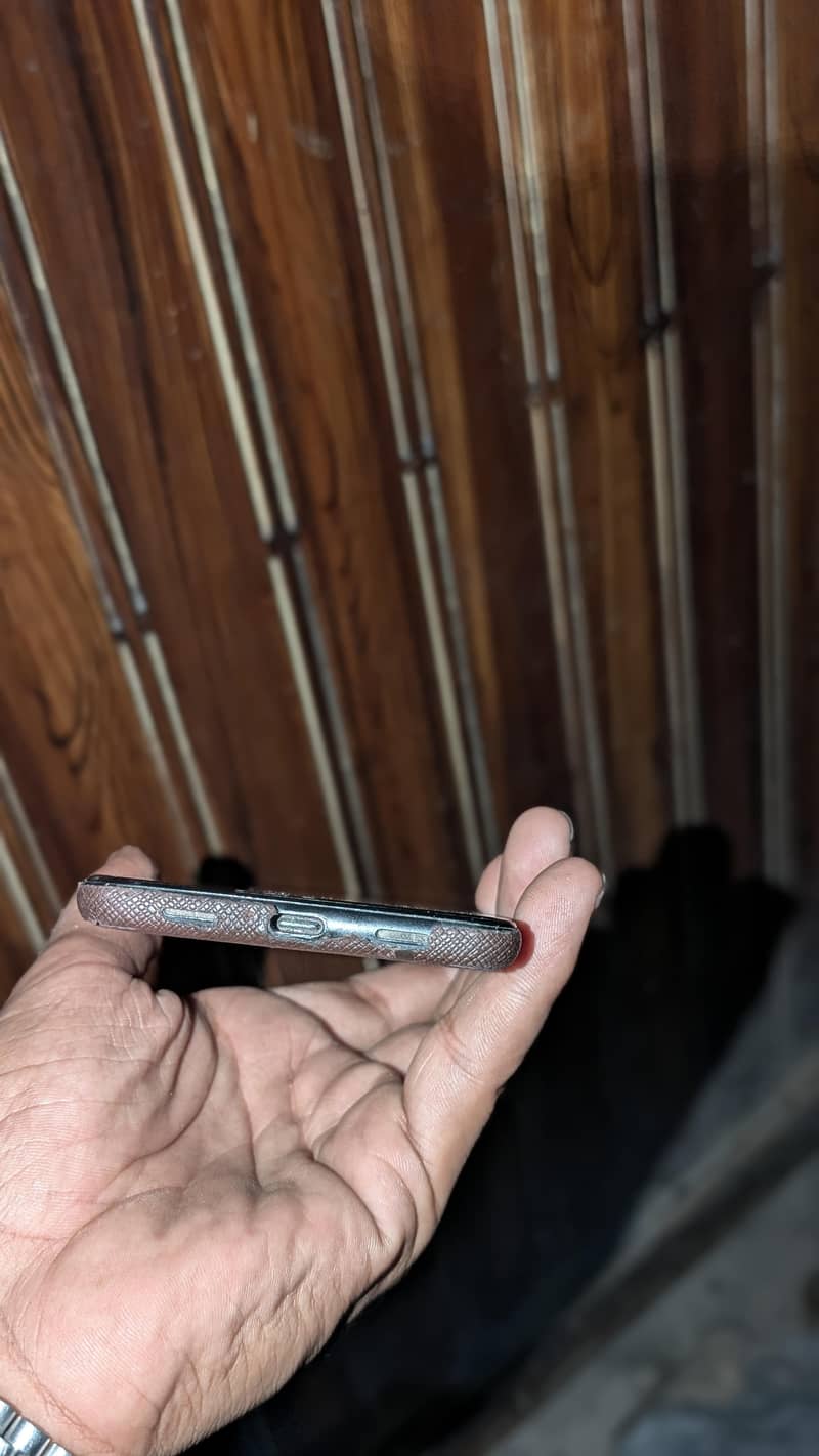 Google Pixel 4A 5G 3