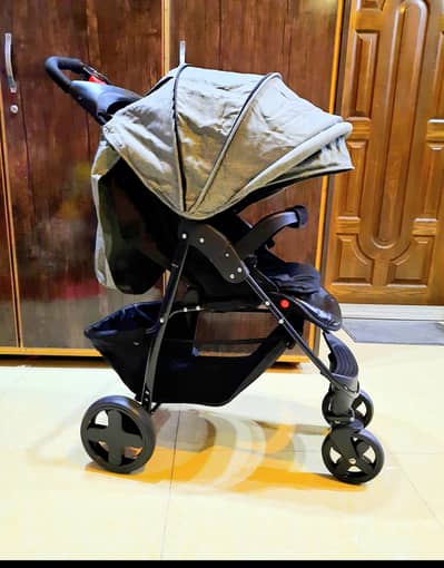 Stroller/Pram (SKY BABY) New imported Dubai. . .