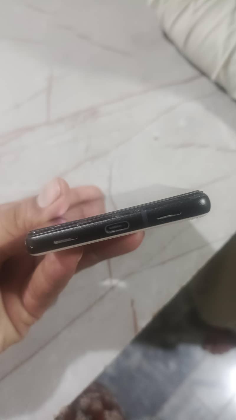 Google Pixel 6a 1