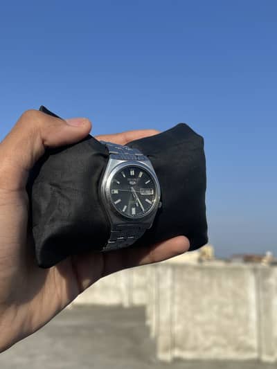 Original Seiko 5 Automatic | Black Dial | 21 Jewels | Vintage Japan