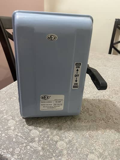 Electrical change over switch