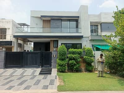 10 Marla House For Sale In Dha Phase 5 L Block Near To Park And Masjid