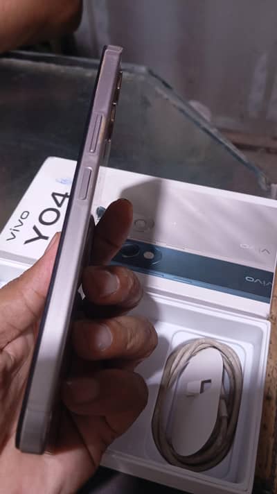 Vivo Y04