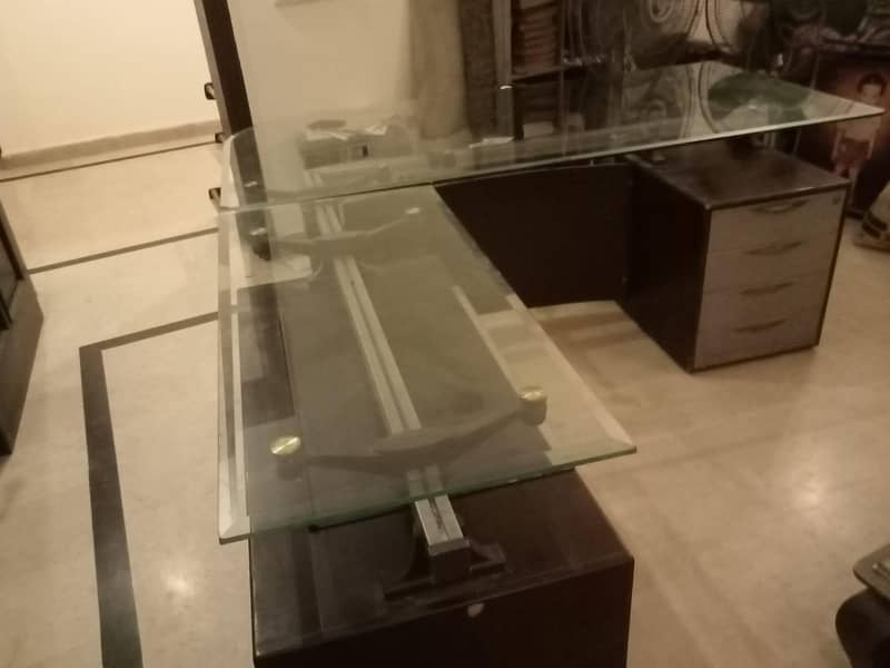 tables 3