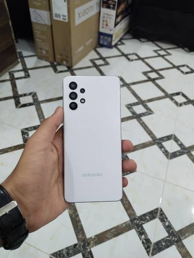 Samsung Mobile A32 with box with charger