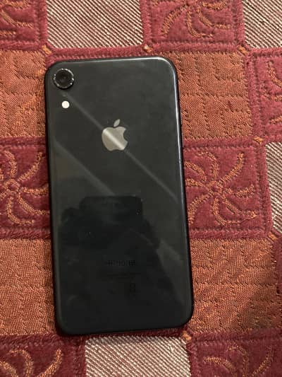 Apple iPhone XR