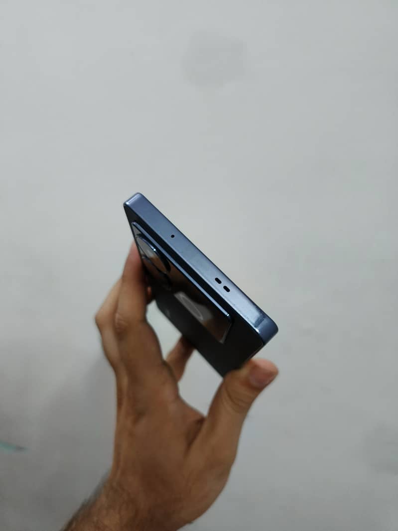 Infinix note 40 2
