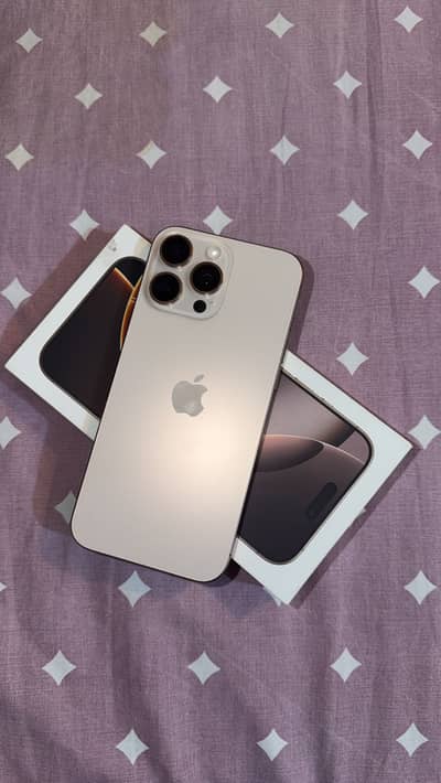 Apple iPhone 16 Pro Max