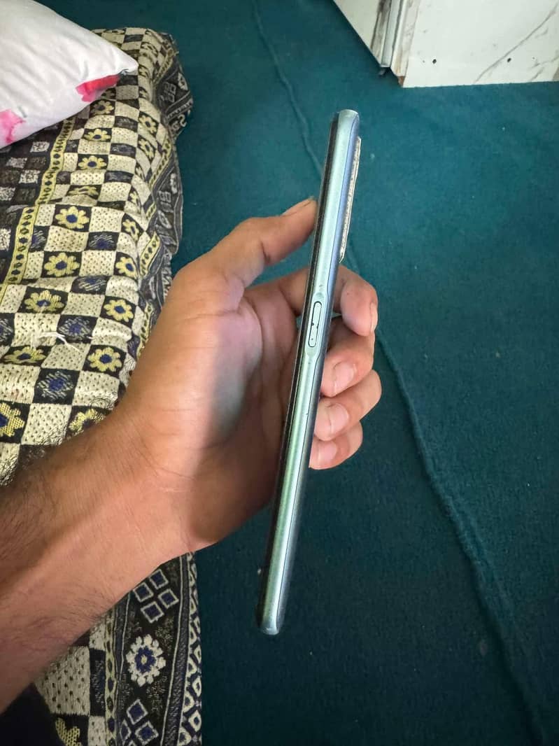 OPPO A96 0