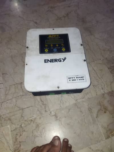 Solar controller Energy mppt hybrid 80amp